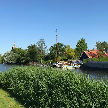 Oude Postkantoor Bed & Breakfast De Rijp