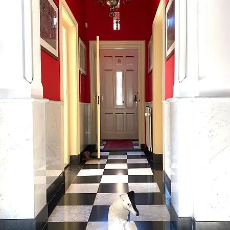 Bed & Breakfast Oude Postkantoor De Rijp