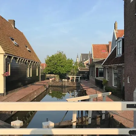 Oude Postkantoor * De Rijp