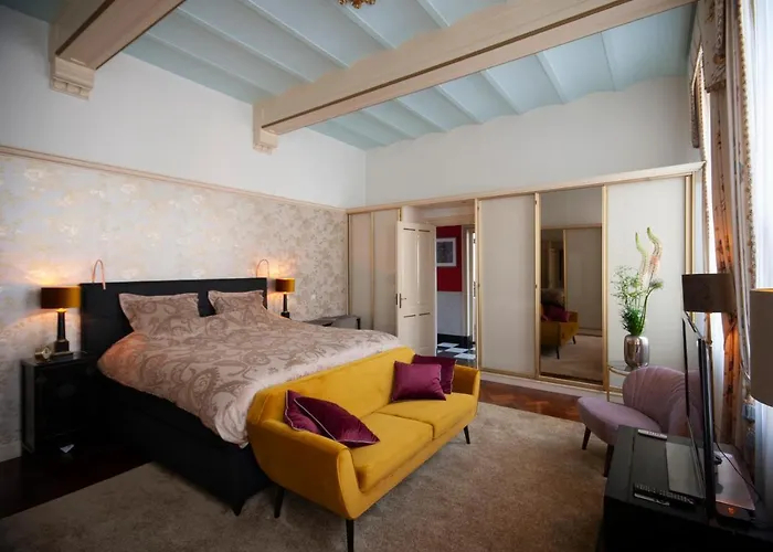 Oude Postkantoor Bed and breakfast